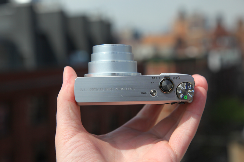 Illustration for article titled Ricoh CX1 Review: A Photographer's Compact Point and Shoot
